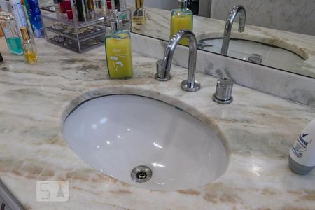 Apartamento para alugar com 61m², 1 quarto e 1 vagaDetalhe do Banheiro da Suíte