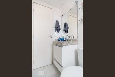 Apartamento para alugar com 53m², 2 quartos e 2 vagasBanheiro