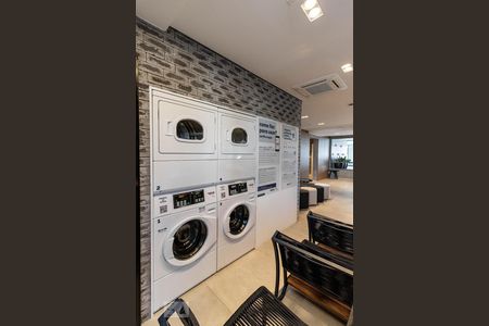 Apartamento à venda com 80m², 1 quarto e 1 vaga Apartamento à venda com 80m², 1 quarto e 1 vagaÁrea comum do prédio