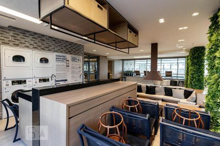 Apartamento à venda com 80m², 1 quarto e 1 vaga Apartamento à venda com 80m², 1 quarto e 1 vagaÁrea comum do prédio