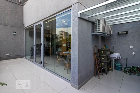 Varanda/área de serviço de apartamento à venda com 1 quarto, 80m² em Indianópolis, São Paulo
