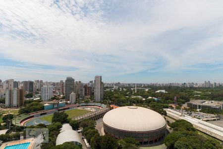 Sala de apartamento para alugar com 3 quartos, 150m² em Paraíso, São Paulo