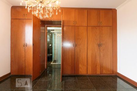 Apartamento para alugar com 150m², 3 quartos e 2 vagasSuíte 2