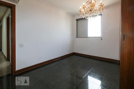 Apartamento para alugar com 150m², 3 quartos e 2 vagasSuíte 2