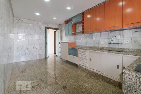 Apartamento para alugar com 150m², 3 quartos e 2 vagasCozinha