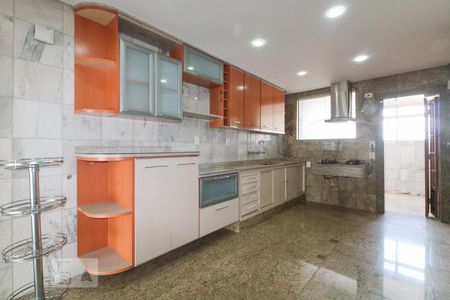 Apartamento para alugar com 150m², 3 quartos e 2 vagasCozinha