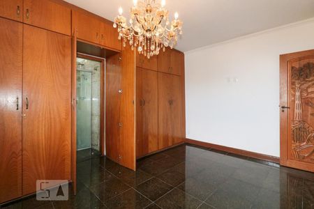 Apartamento para alugar com 150m², 3 quartos e 2 vagasSuíte 2