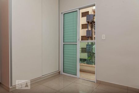 Suíte de apartamento para alugar com 2 quartos, 61m² em Tabajaras, Uberlândia