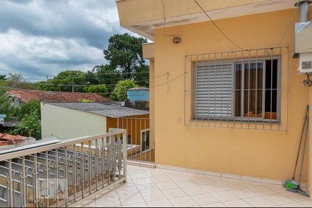 Casa à venda com 177m², 3 quartos e 2 vagas Casa à venda com 177m², 3 quartos e 2 vagasQuintal