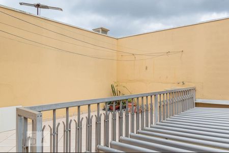 Casa à venda com 177m², 3 quartos e 2 vagas Casa à venda com 177m², 3 quartos e 2 vagasQuintal