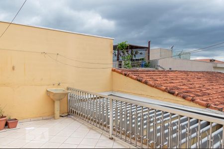 Casa à venda com 177m², 3 quartos e 2 vagas Casa à venda com 177m², 3 quartos e 2 vagasQuintal