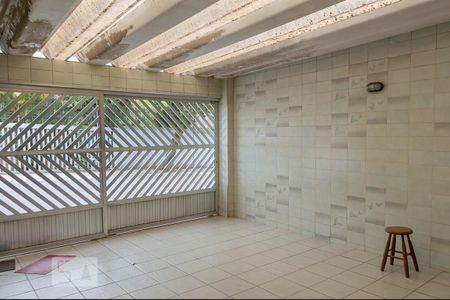 Casa à venda com 177m², 3 quartos e 2 vagas Casa à venda com 177m², 3 quartos e 2 vagasGaragem