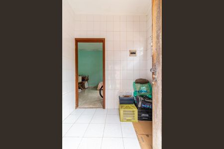 Casa à venda com 200m², 2 quartos e 2 vagasCasa 2 - Edícula - Cozinha