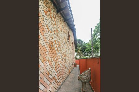 Casa à venda com 160m², 3 quartos e 6 vagasCorredor Lateral