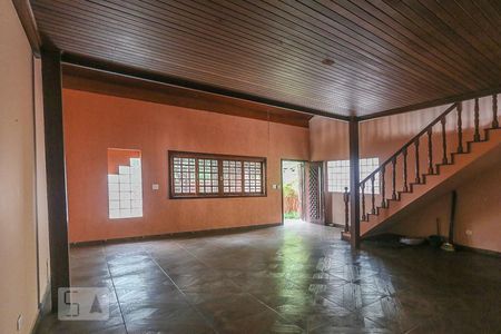 Casa à venda com 160m², 3 quartos e 6 vagasSala de Estar
