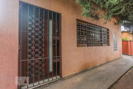 Casa à venda com 160m², 3 quartos e 6 vagasFachada