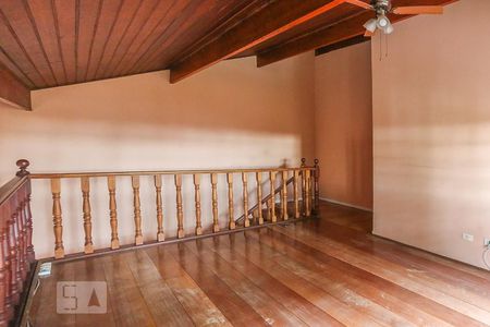 Casa à venda com 160m², 3 quartos e 6 vagasMezzanino