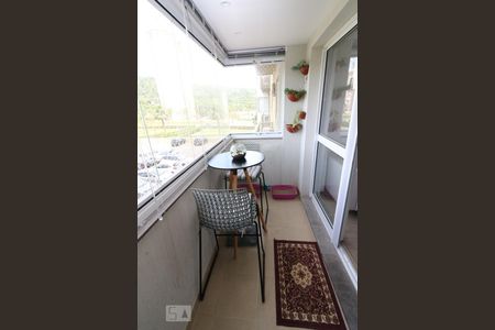 Sacada de apartamento à venda com 2 quartos, 69m² em Jardim Carvalho, Porto Alegre