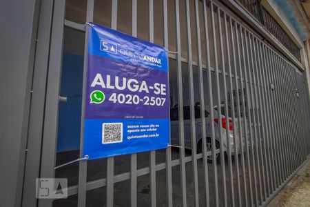 Casa para alugar com 50m², 1 quarto e sem vagaPlaquinha Instalada