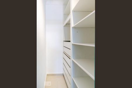 Casa para alugar com 200m², 3 quartos e 1 vagaBanheiro da Suíte - Detalhe