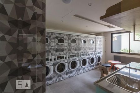 Apartamento para alugar com 40m², 1 quarto e 1 vagaÁrea comum - Lavanderia