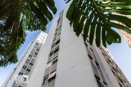 Apartamento para alugar com 117m², 3 quartos e 1 vagaFachada