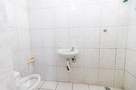 Banheiro de casa à venda com 5 quartos, 271m² em Barcelona, Santo André