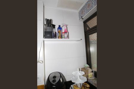 Apartamento à venda com 83m², 3 quartos e 1 vagaÁrea de Serviço