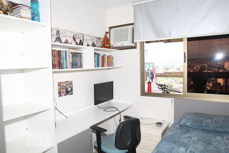 Apartamento à venda com 83m², 3 quartos e 1 vagaQuarto 1