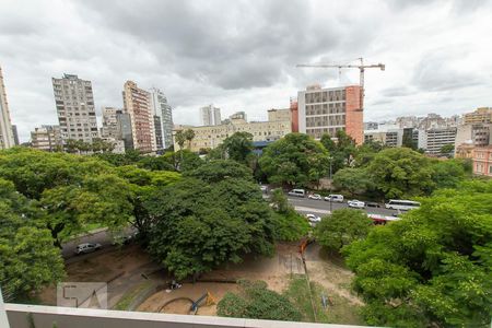 Vista - Sala/Quarto de kitnet/studio para alugar com 1 quarto, 40m² em Centro Histórico, Porto Alegre