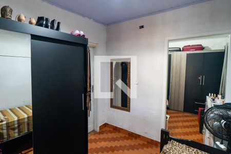 Casa 1 - Quarto 2 de casa à venda com 4 quartos, 182m² em Vila Campestre, São Paulo