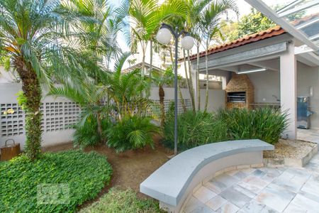 Apartamento à venda com 76m², 3 quartos e 2 vagas Apartamento à venda com 76m², 3 quartos e 2 vagasÁrea comum - Churrasqueira