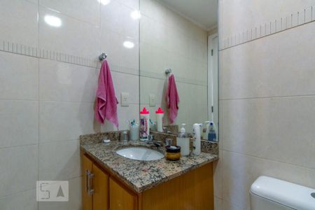 Apartamento à venda com 76m², 3 quartos e 2 vagas Apartamento à venda com 76m², 3 quartos e 2 vagasBanheiro Quarto 3 - Suíte