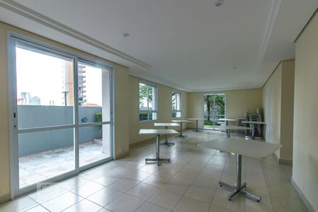 Apartamento à venda com 76m², 3 quartos e 2 vagas Apartamento à venda com 76m², 3 quartos e 2 vagasÁrea comum - Salão de festas