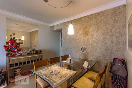 Apartamento à venda com 76m², 3 quartos e 2 vagas Apartamento à venda com 76m², 3 quartos e 2 vagasSala de Jantar