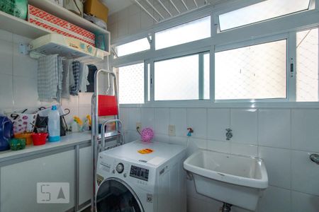 Apartamento à venda com 76m², 3 quartos e 2 vagas Apartamento à venda com 76m², 3 quartos e 2 vagasLavanderia