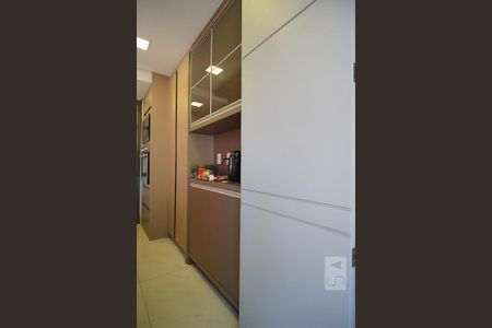 Apartamento à venda com 103m², 3 quartos e 2 vagasCozinha