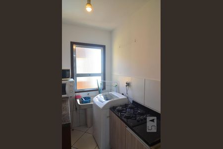 Apartamento à venda com 65m², 1 quarto e 1 vagaSala e cozinha