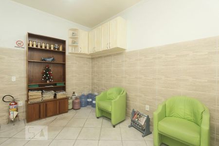 Casa à venda com 400m², 3 quartos e 8 vagasESCRITORIO