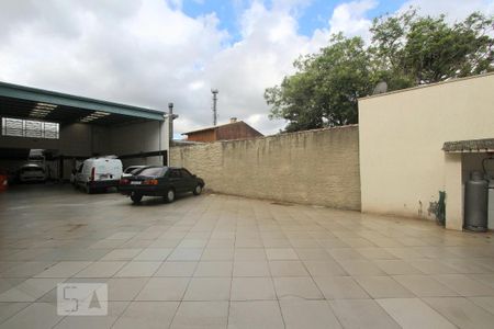 Casa à venda com 400m², 3 quartos e 8 vagasPATIO