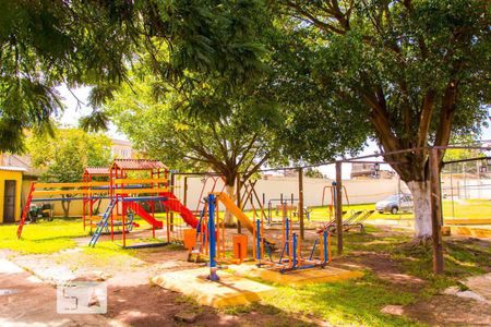Apartamento para alugar com 63m², 3 quartos e 1 vaga Apartamento para alugar com 63m², 3 quartos e 1 vagaÁrea Comum - Playground
