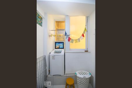 Apartamento para alugar com 60m², 2 quartos e sem vagaÁrea de Serviço