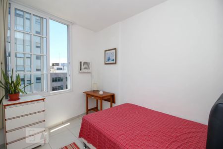 Quarto 1 de apartamento para alugar com 2 quartos, 60m² em Centro, Rio de Janeiro