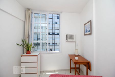 Quarto 1 de apartamento para alugar com 2 quartos, 60m² em Centro, Rio de Janeiro