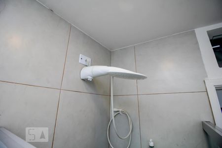 Apartamento para alugar com 60m², 2 quartos e sem vagaChuveiro