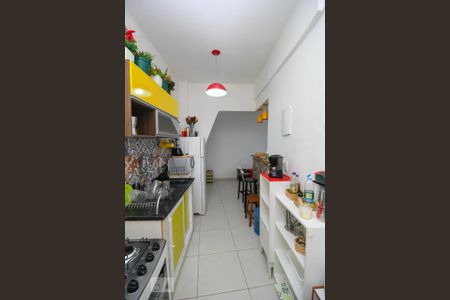 Apartamento para alugar com 60m², 2 quartos e sem vagaCozinha - Armários