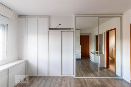 Apartamento à venda com 121m², 3 quartos e 2 vagasSuíte