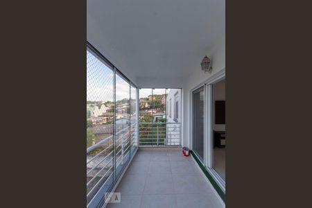Sacada da Sala de Estar de apartamento para alugar com 3 quartos, 121m² em Vila Conceição, Porto Alegre