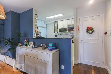 Apartamento à venda com 156m², 2 quartos e 3 vagasCozinha