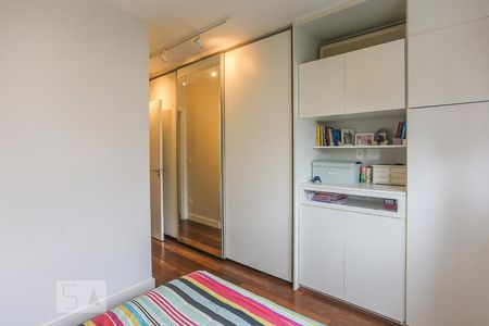 Apartamento à venda com 156m², 2 quartos e 3 vagasSuite